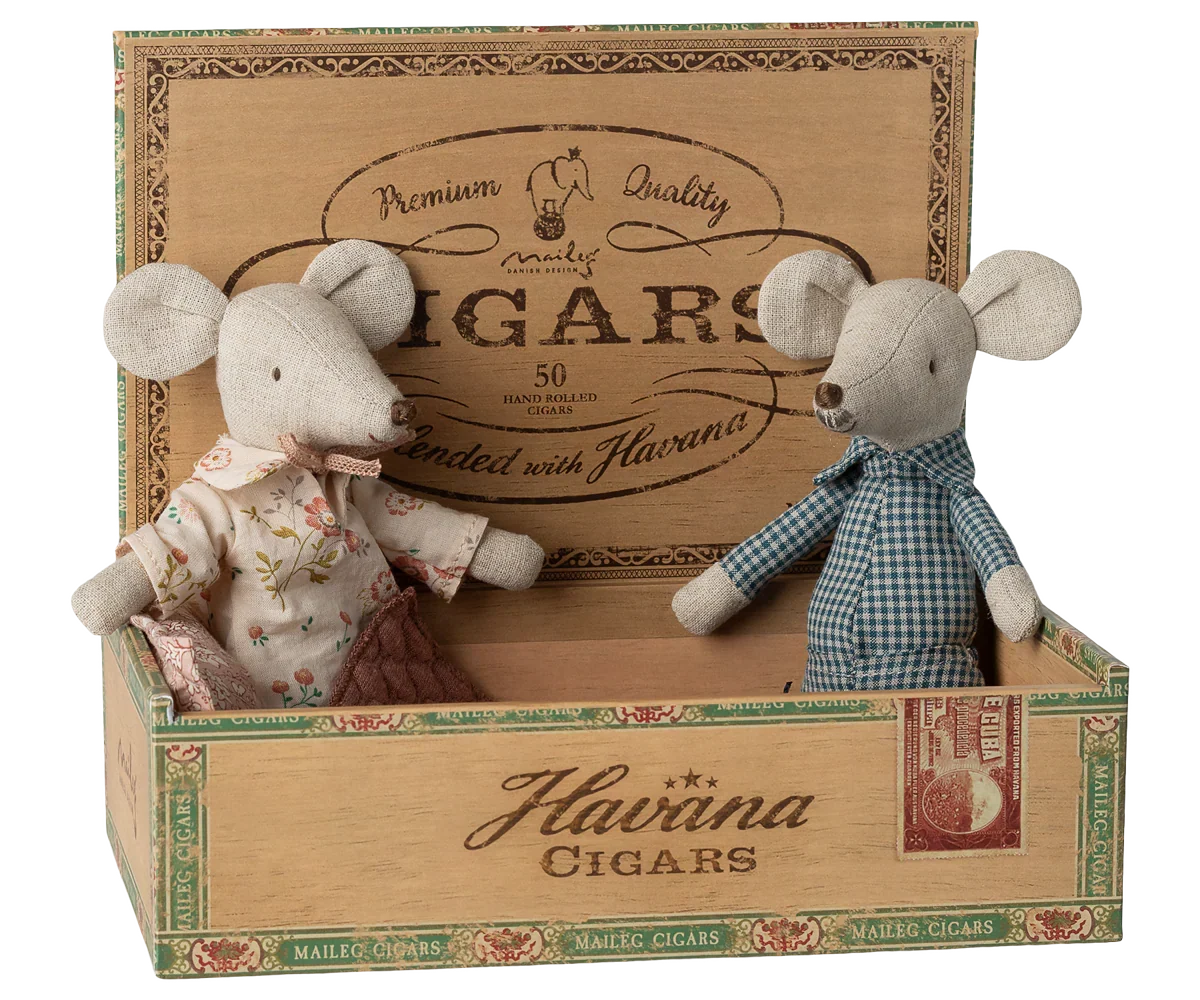 Maileg Grandma and Grandpa Mice in Cigar Box