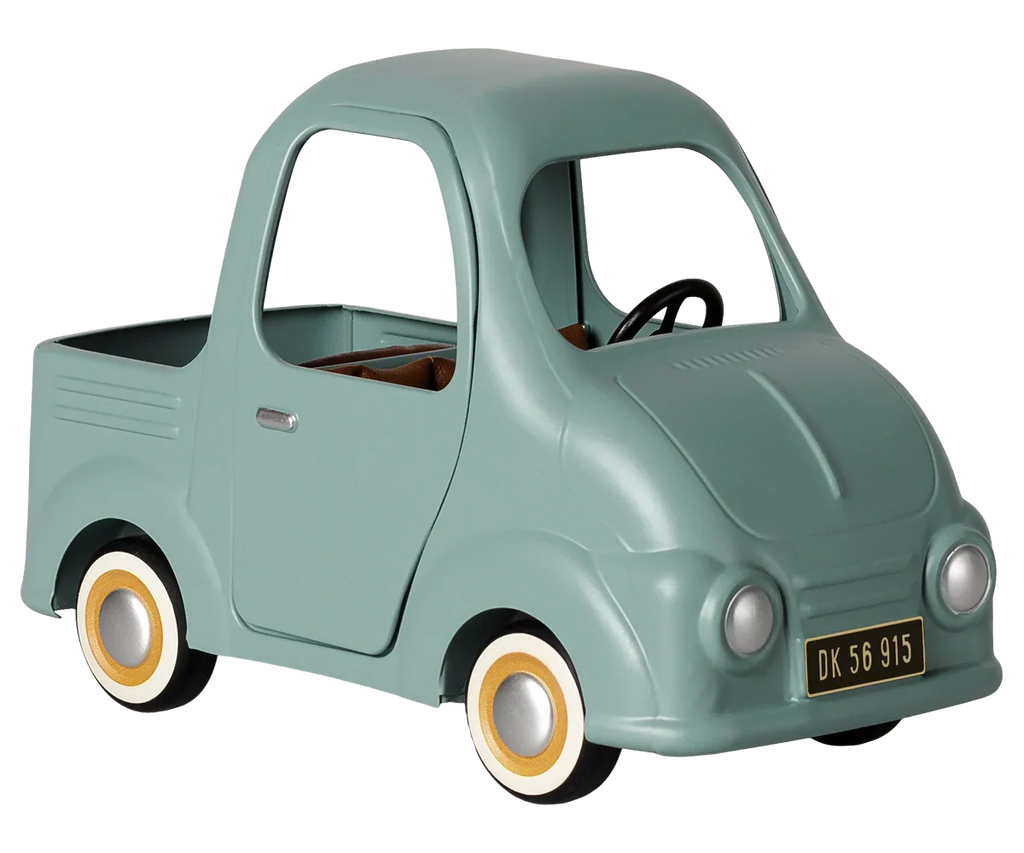PRE-ORDER: Maileg Truck, Mouse (Estimated Arrival Early November)