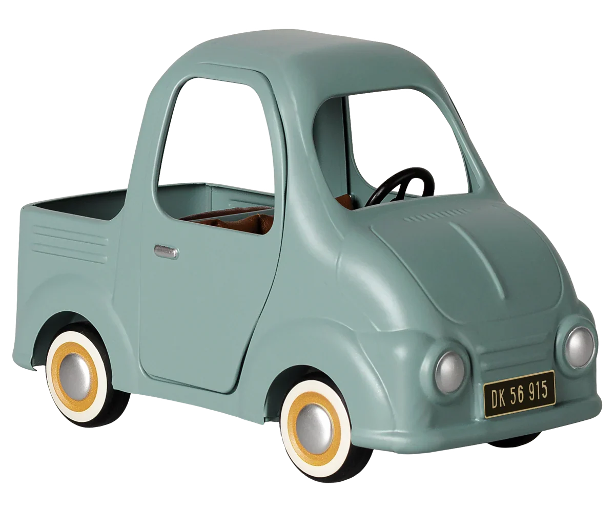 PRE-ORDER: Maileg Truck, Mouse (Estimated Arrival Early November)