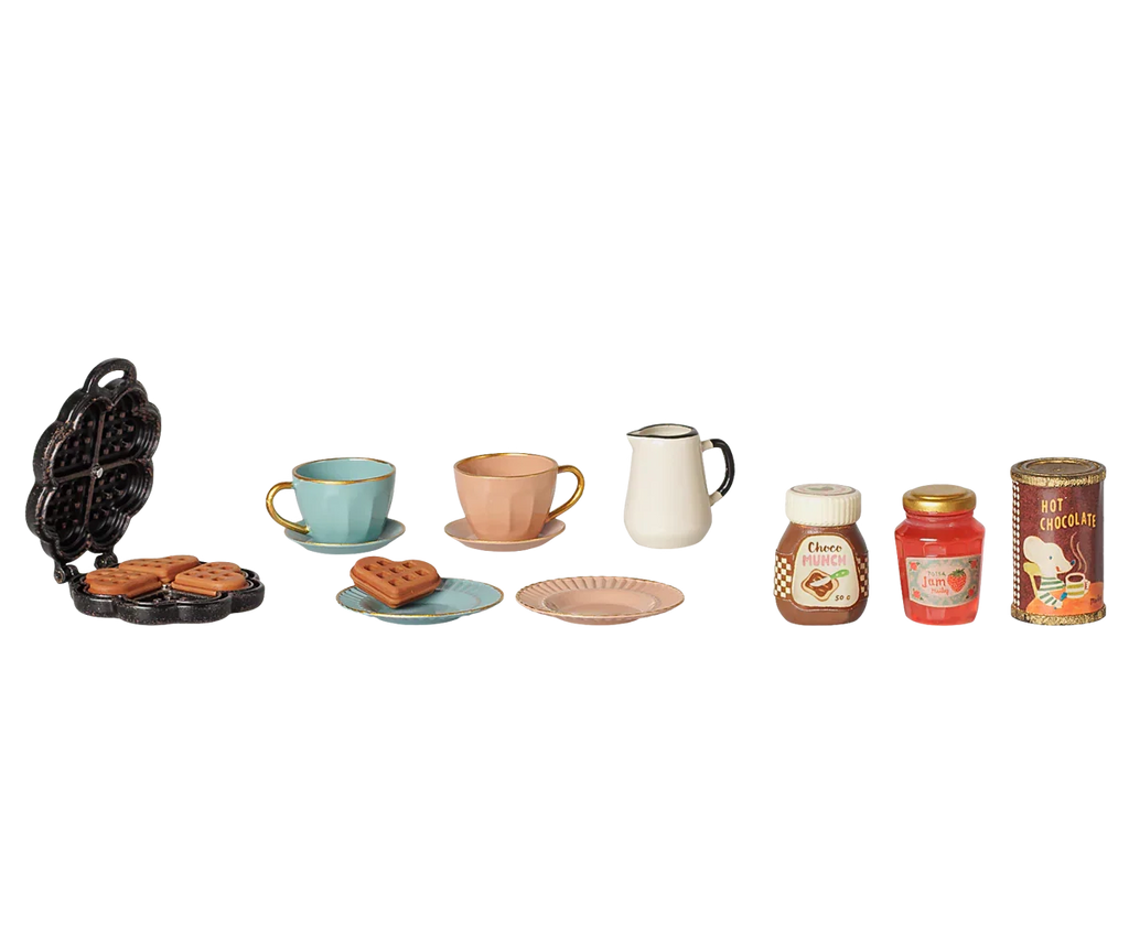 PRE-ORDER: Maileg Waffle Set, Mouse (Estimated Arrival Mid October)