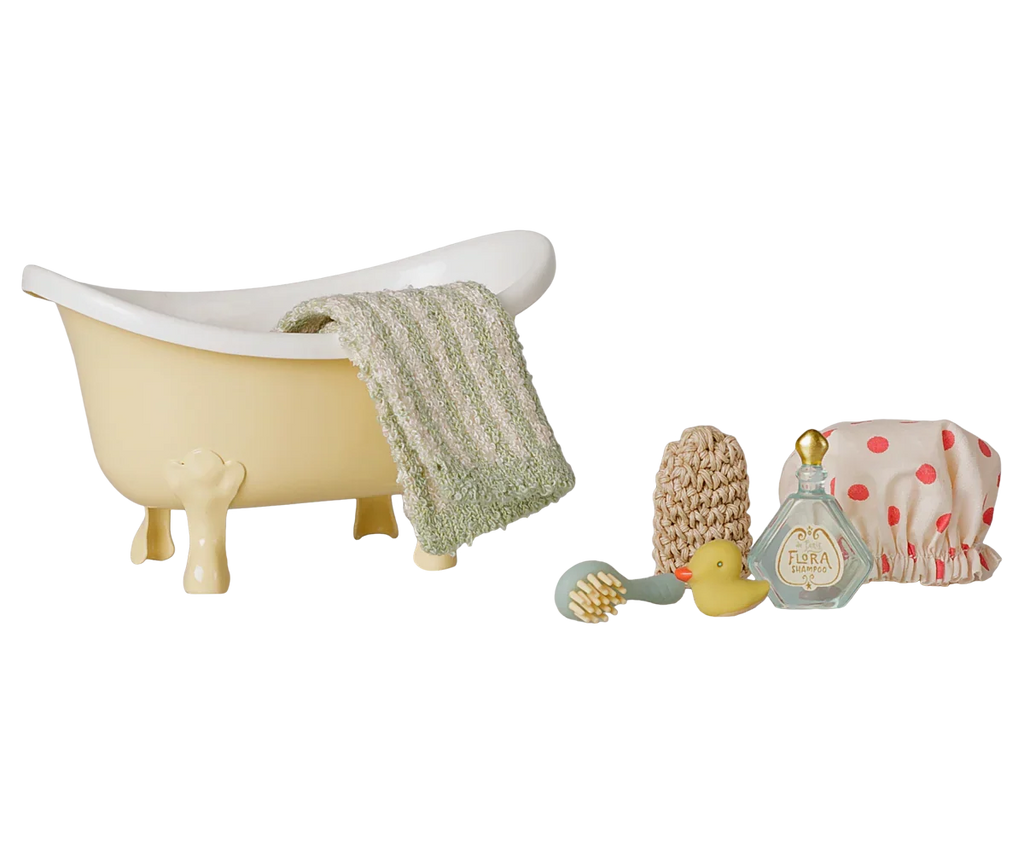 PRE-ORDER: Maileg Bathtub Set, Mouse - Yellow (Estimated Arrival Mid October)