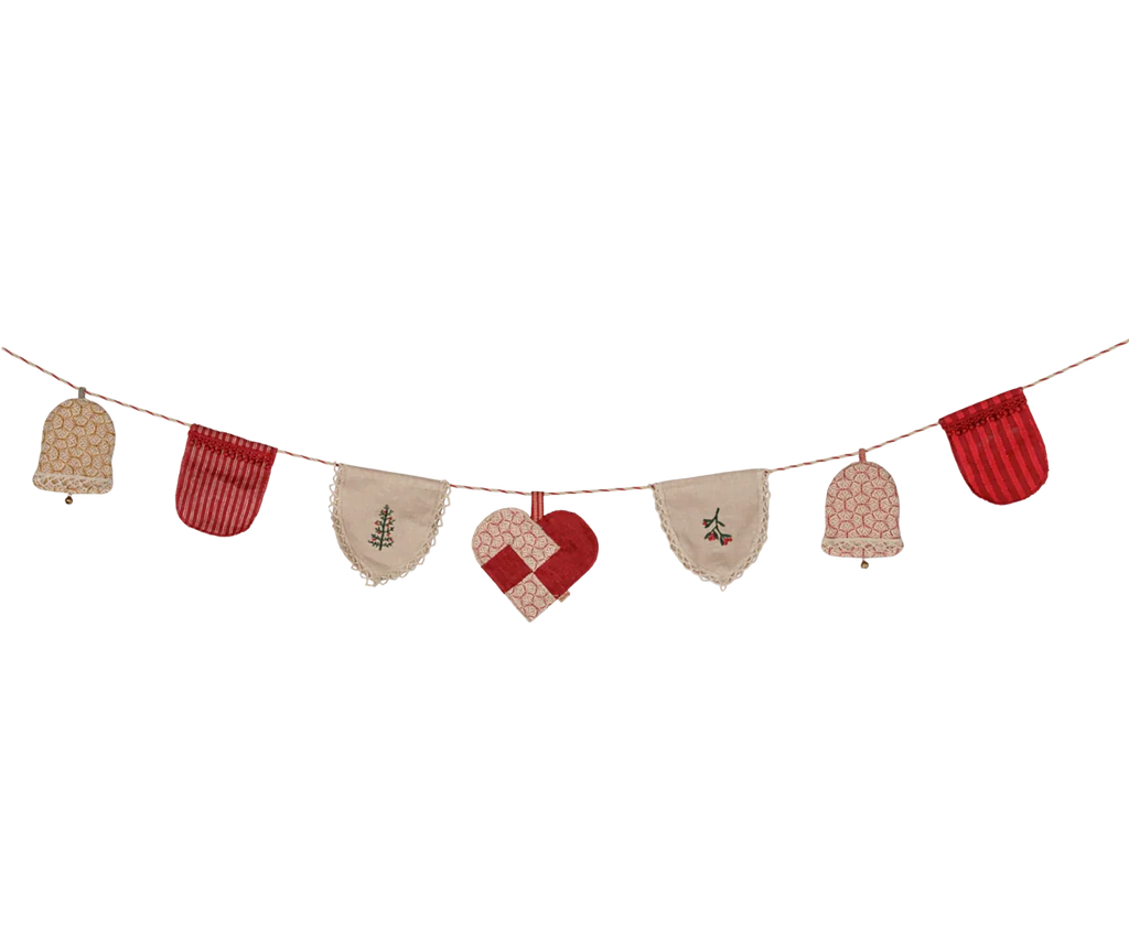 PRE-ORDER: Maileg Christmas Garland (Estimated Arrival Mid October)