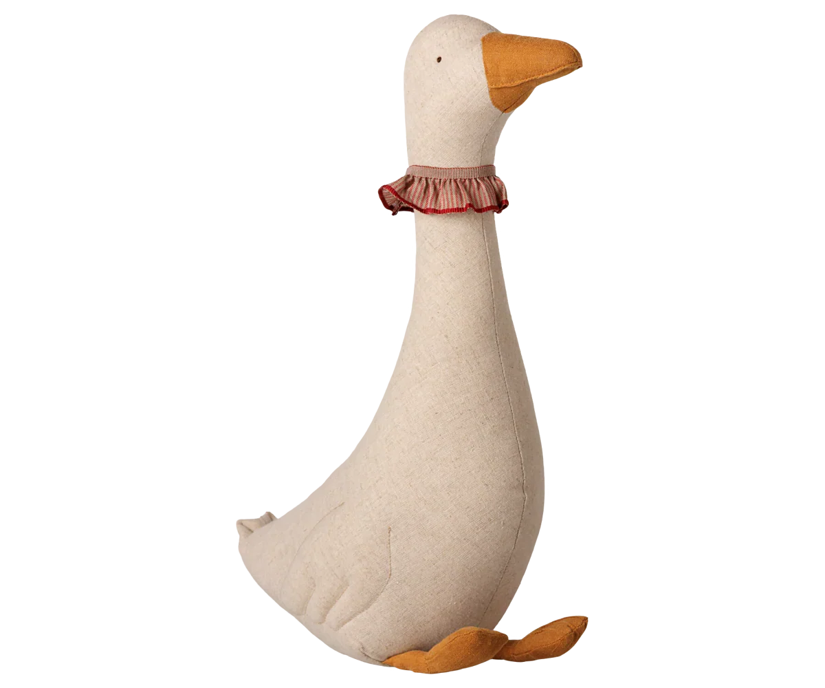 PRE-ORDER: Maileg Goose, Small - Dark Nature (Estimated Arrival Mid September)