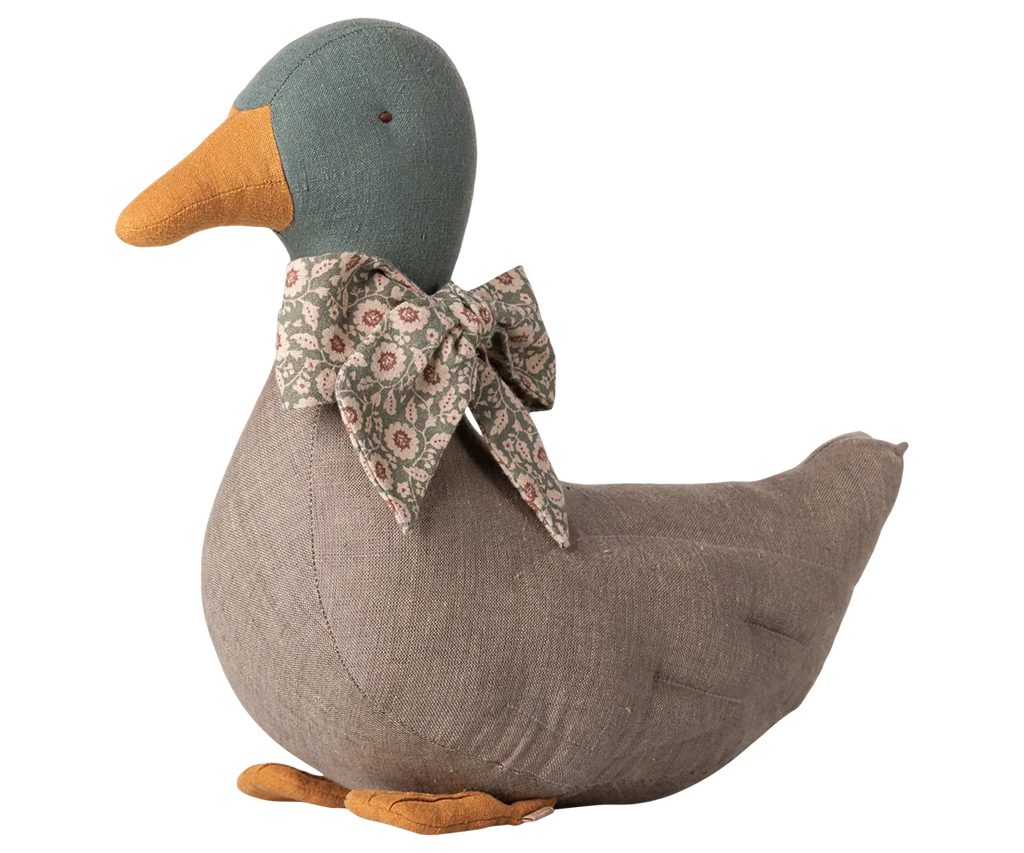 PRE-ORDER: Maileg Duck with Bow - Grey (Estimated Arrival Mid September)
