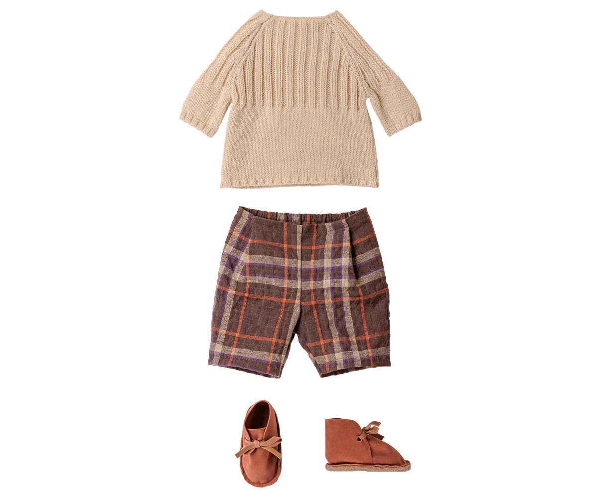 PRE-ORDER: Maileg Pants and Knitted Sweater, Size 4 - Off White (Estimated Arrival Early November)