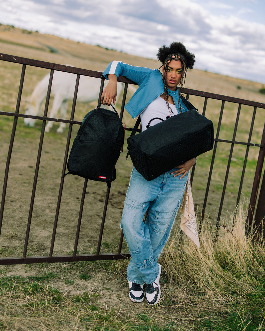 HYPERDIMENSIONAL DUFFLE