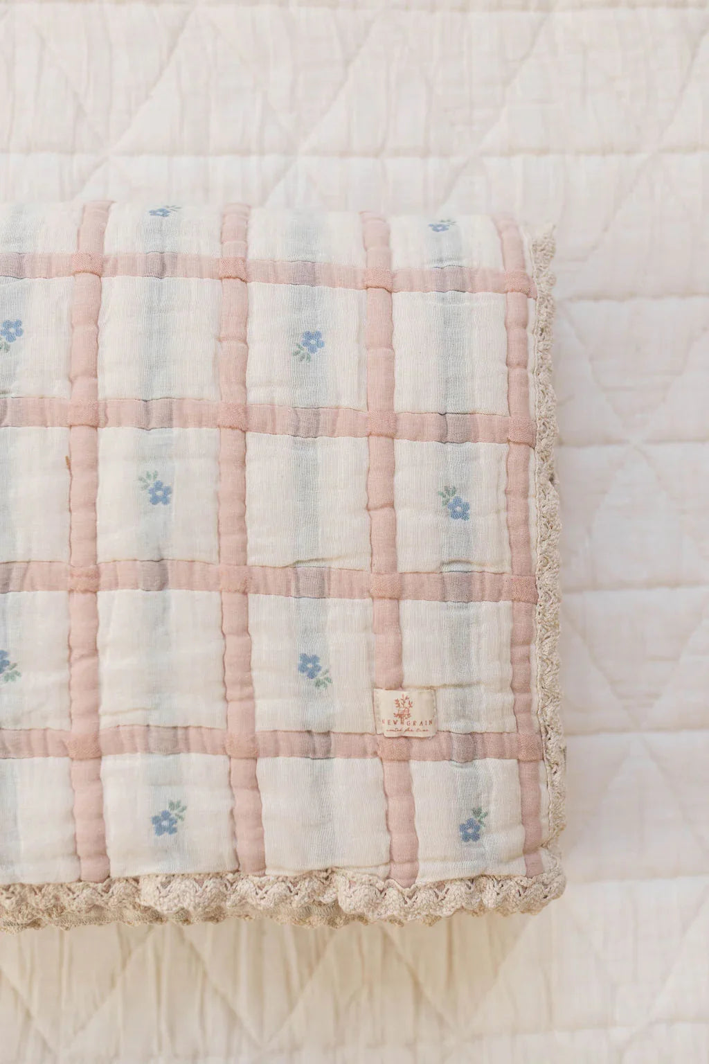Organic Cotton Twin Size Quilt - Meadow