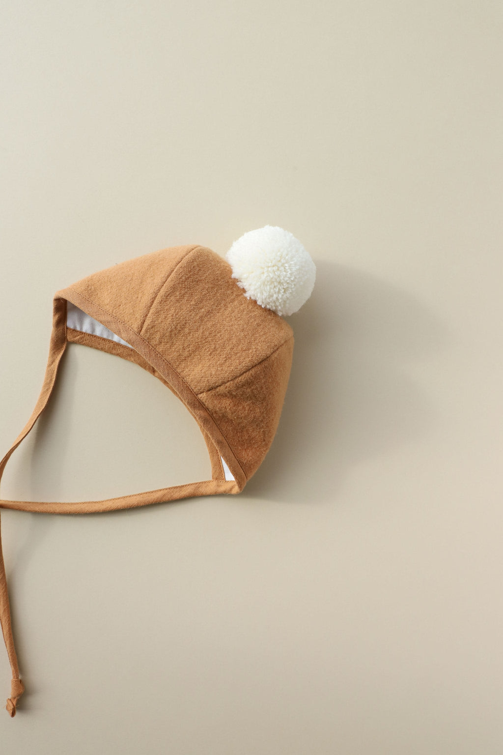 Briar Baby Saddle Pom Bonnet