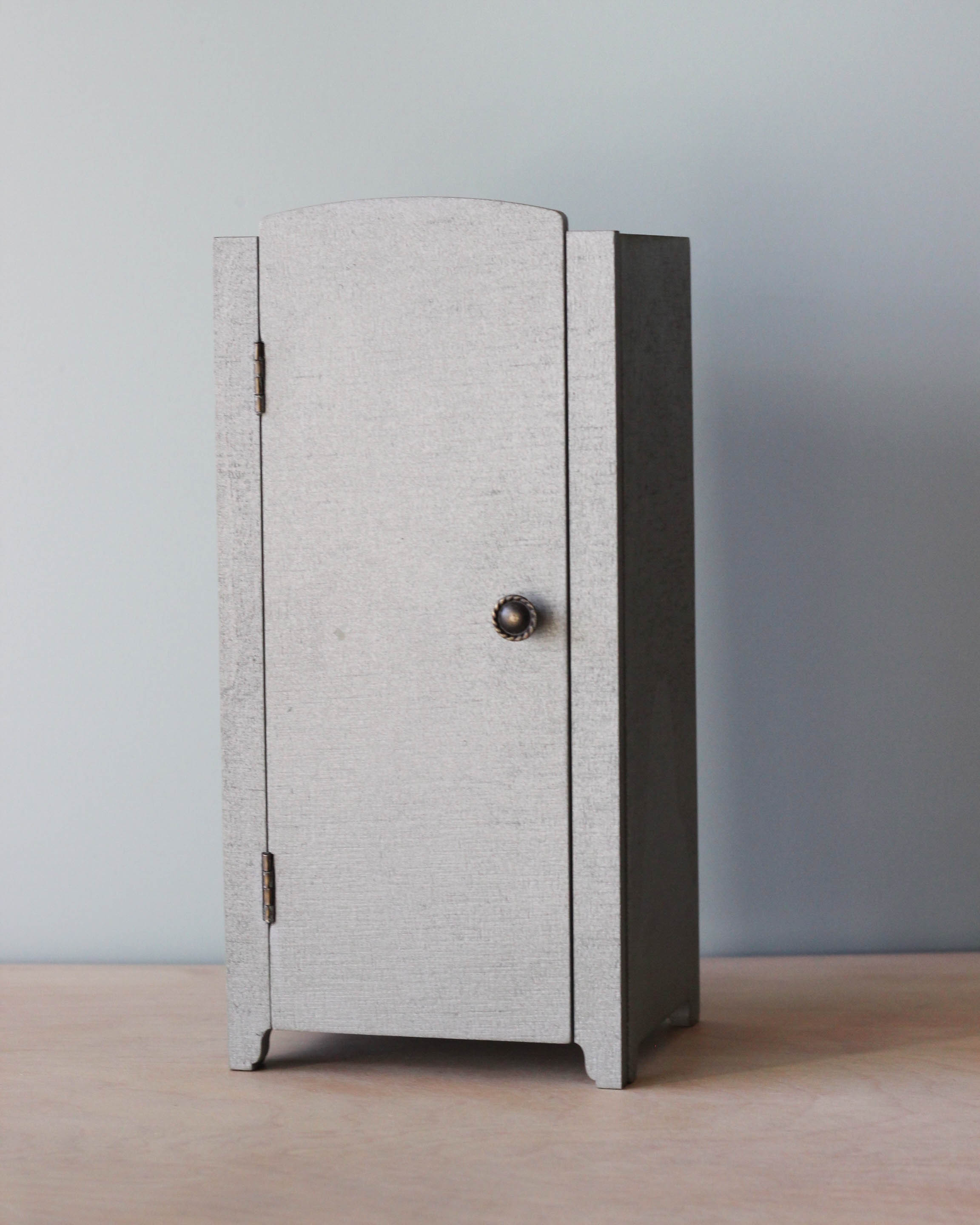 Maileg Miniature Closet (Large)