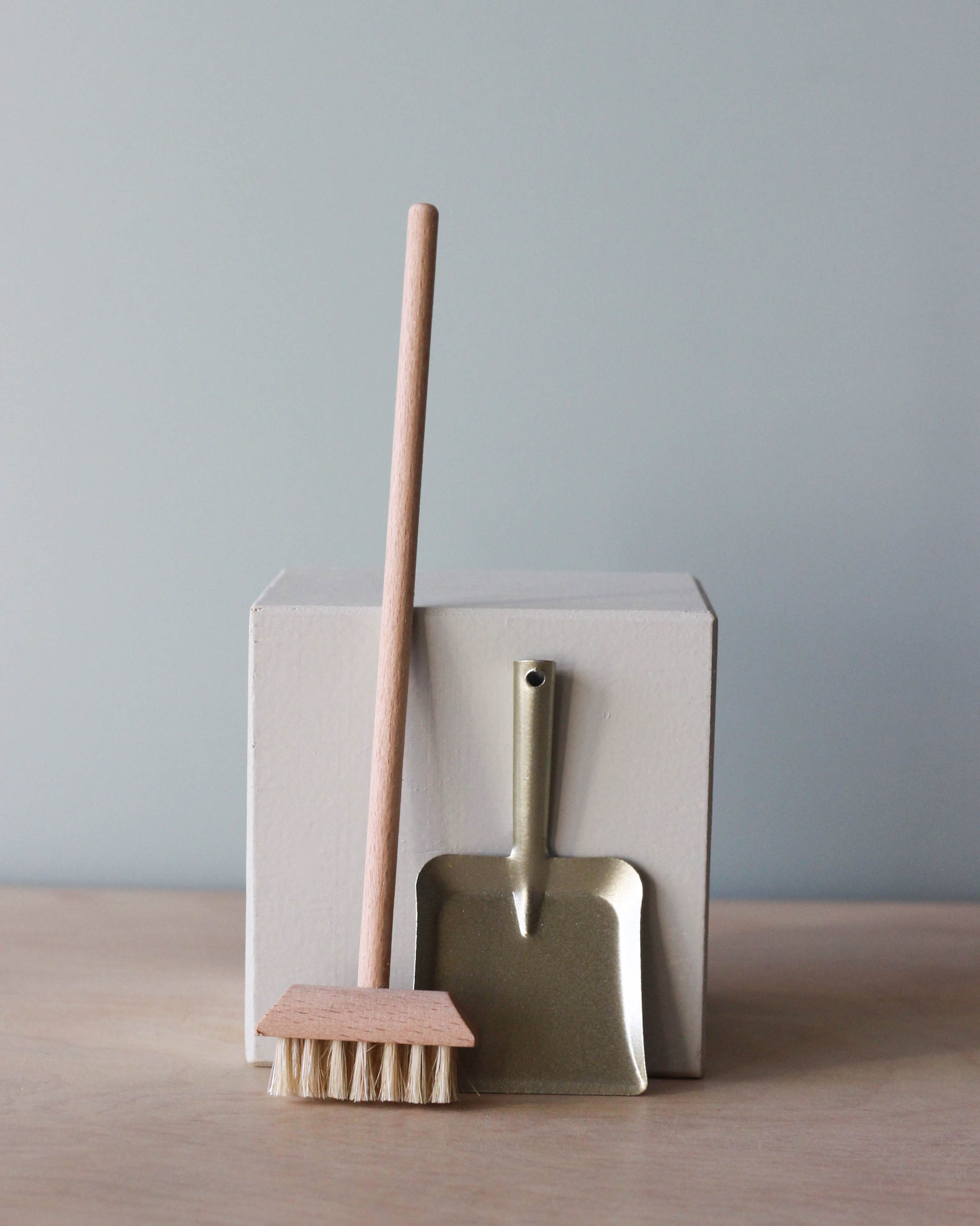 Maileg Miniature Broom & Dustpan