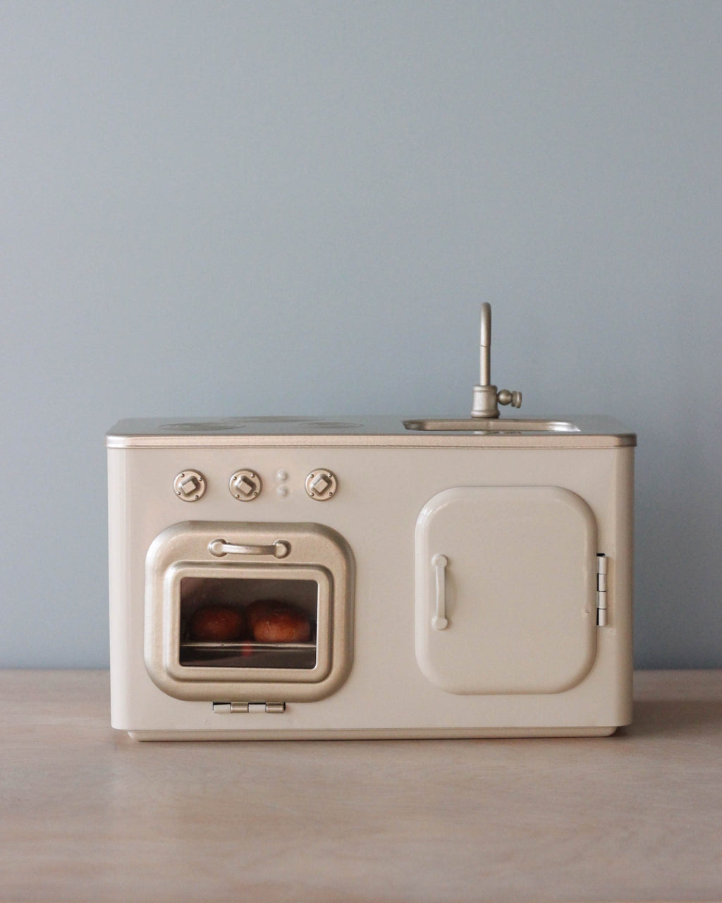 Maileg Mini Kitchen (Miniature / Larger Size)