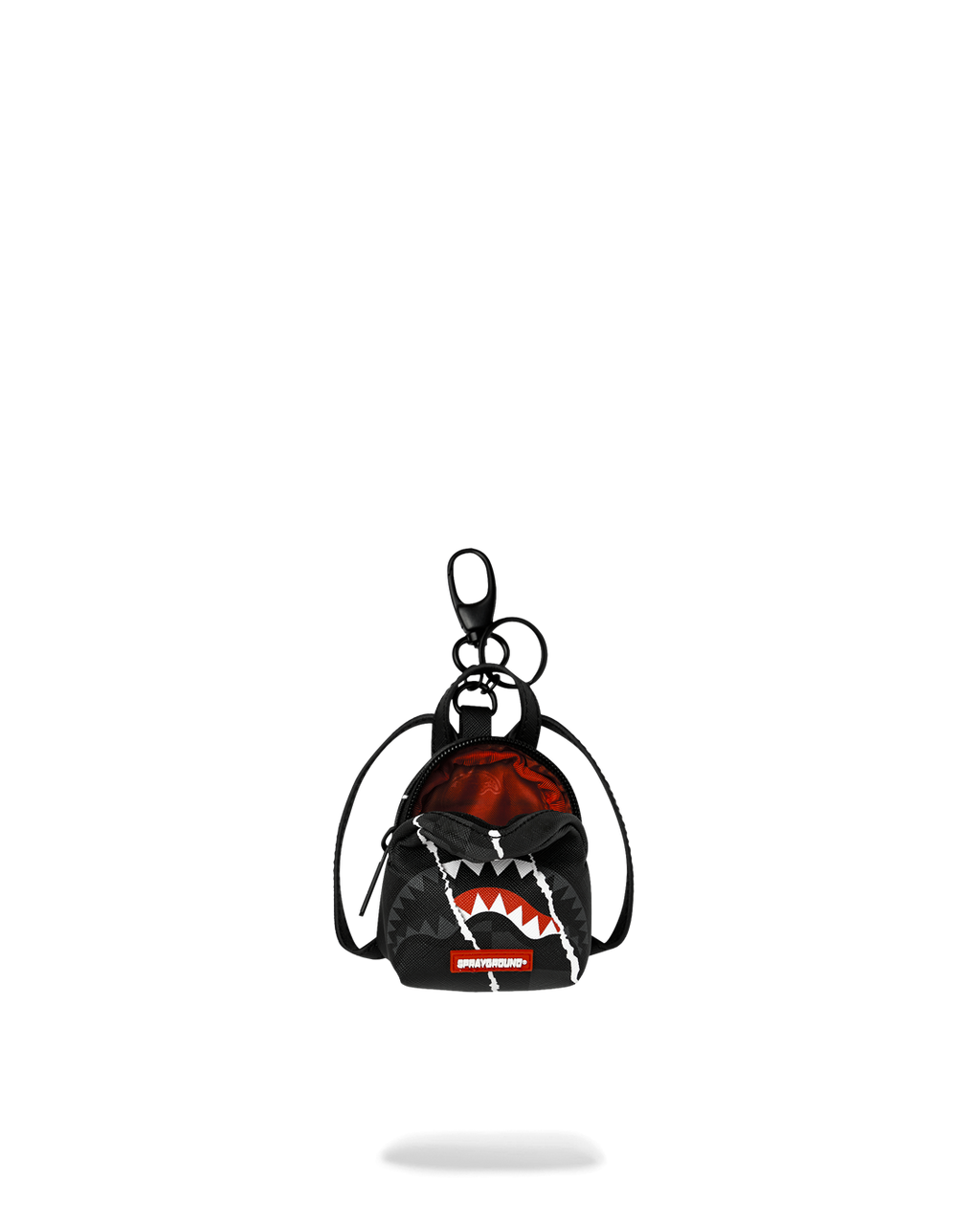SHARK SLASH BACKPACK KEYCHAIN