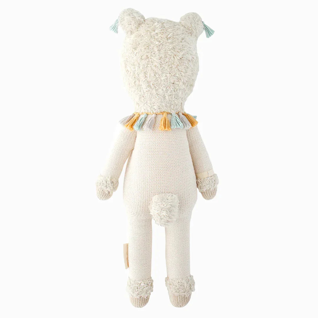 Cuddle + Kind Lucas the Llama