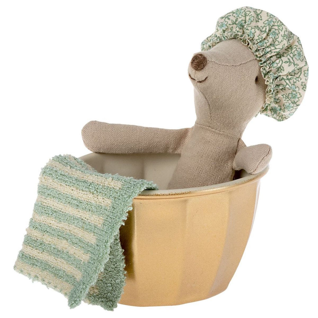 Maileg Wellness Mouse, Big Sister (Mint)