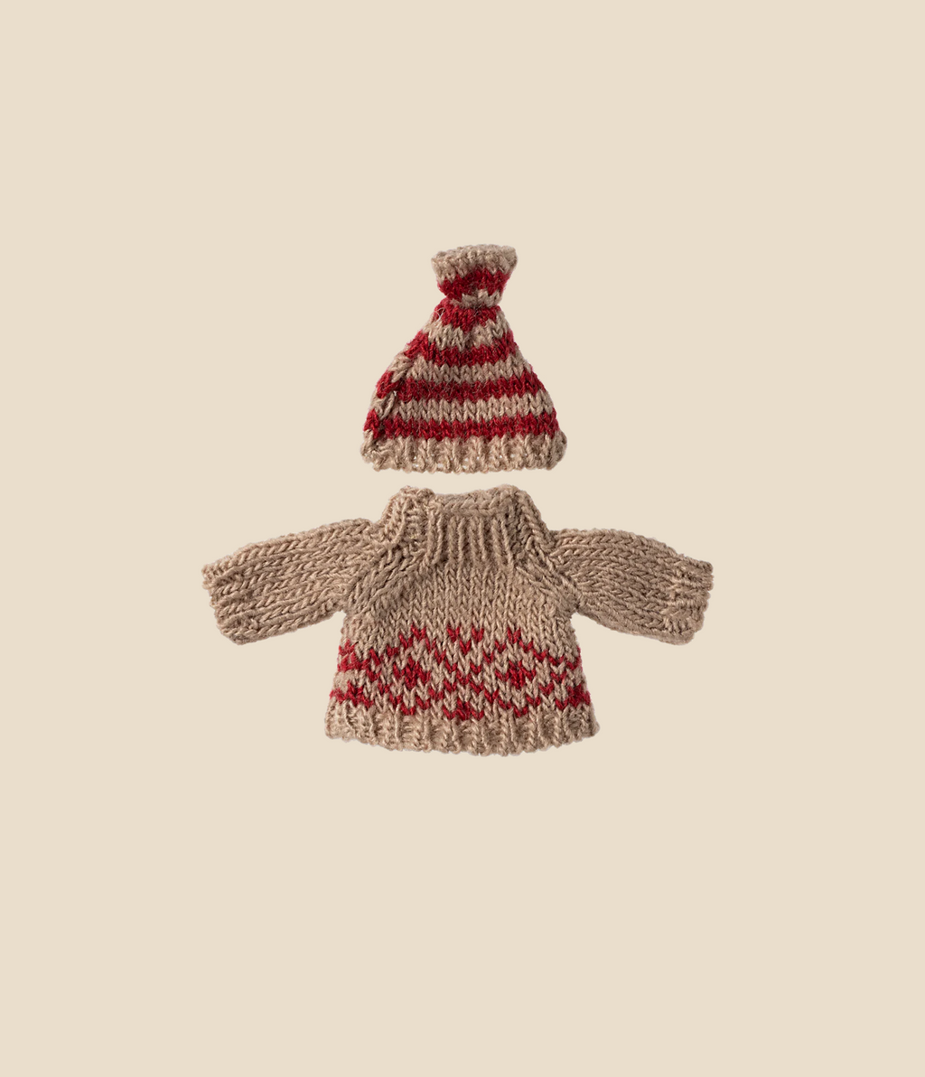 Maileg Extra Clothing: Knitted sweater and Hat for Mom Mouse
