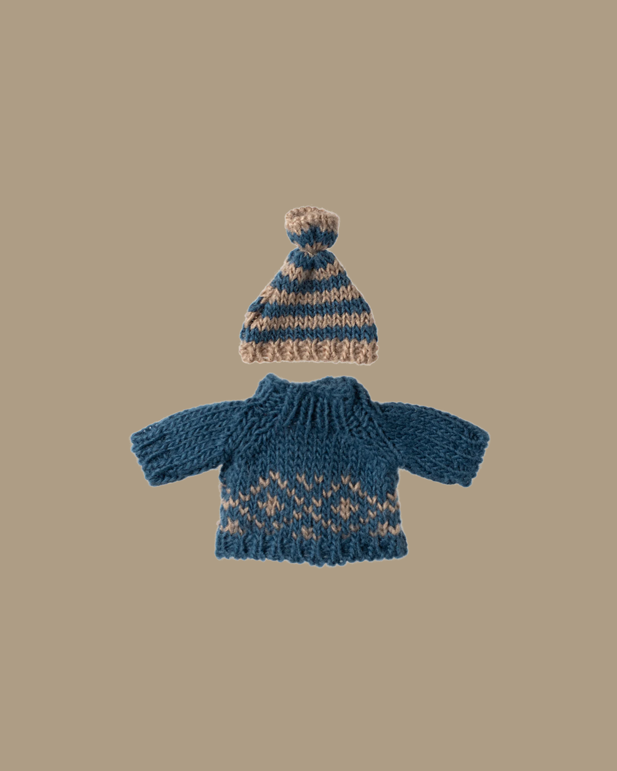 Maileg Extra Clothing: Knitted Sweater And Hat for Dad Mouse