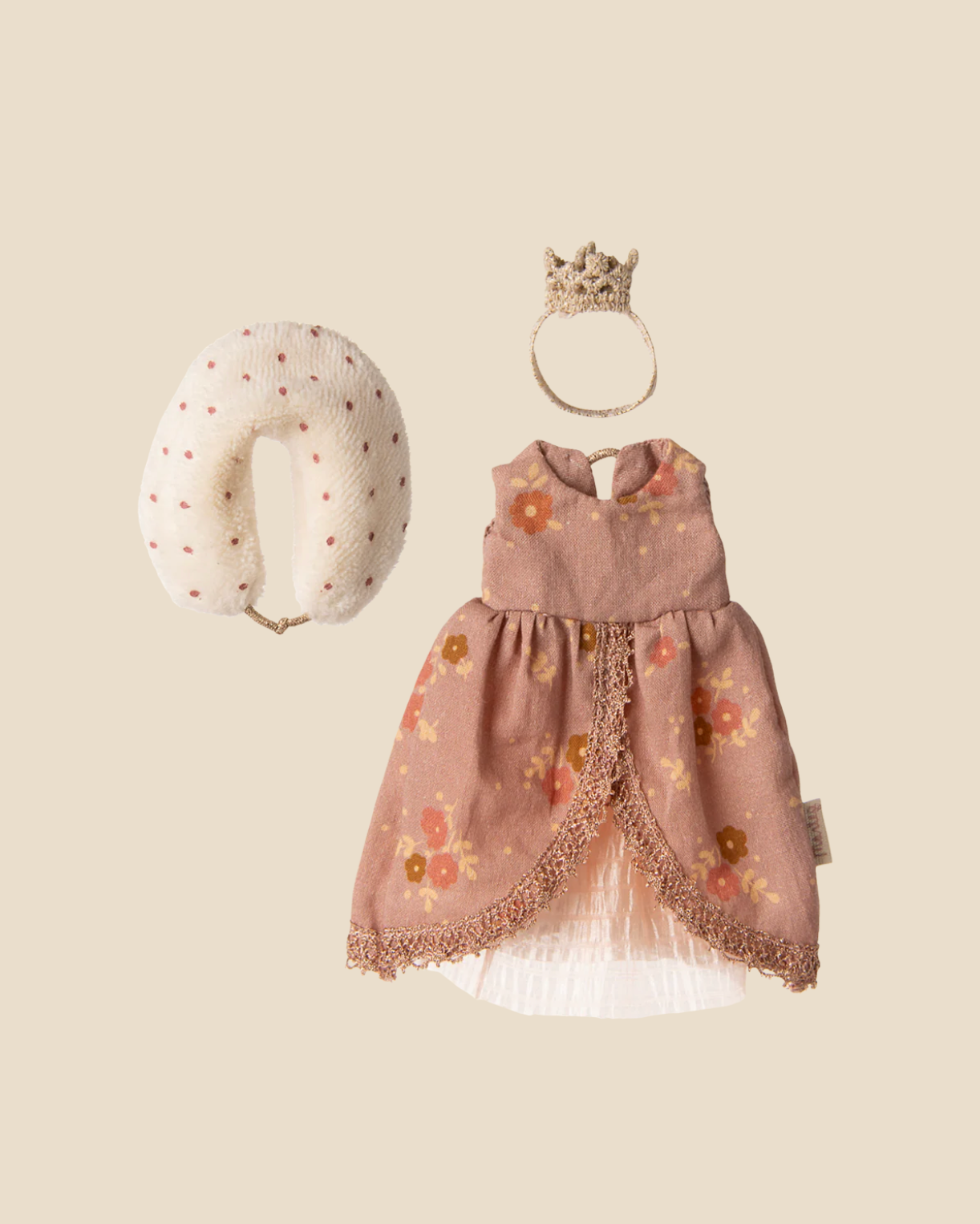 Maileg Mum Mouse in Queen Dress with Stand