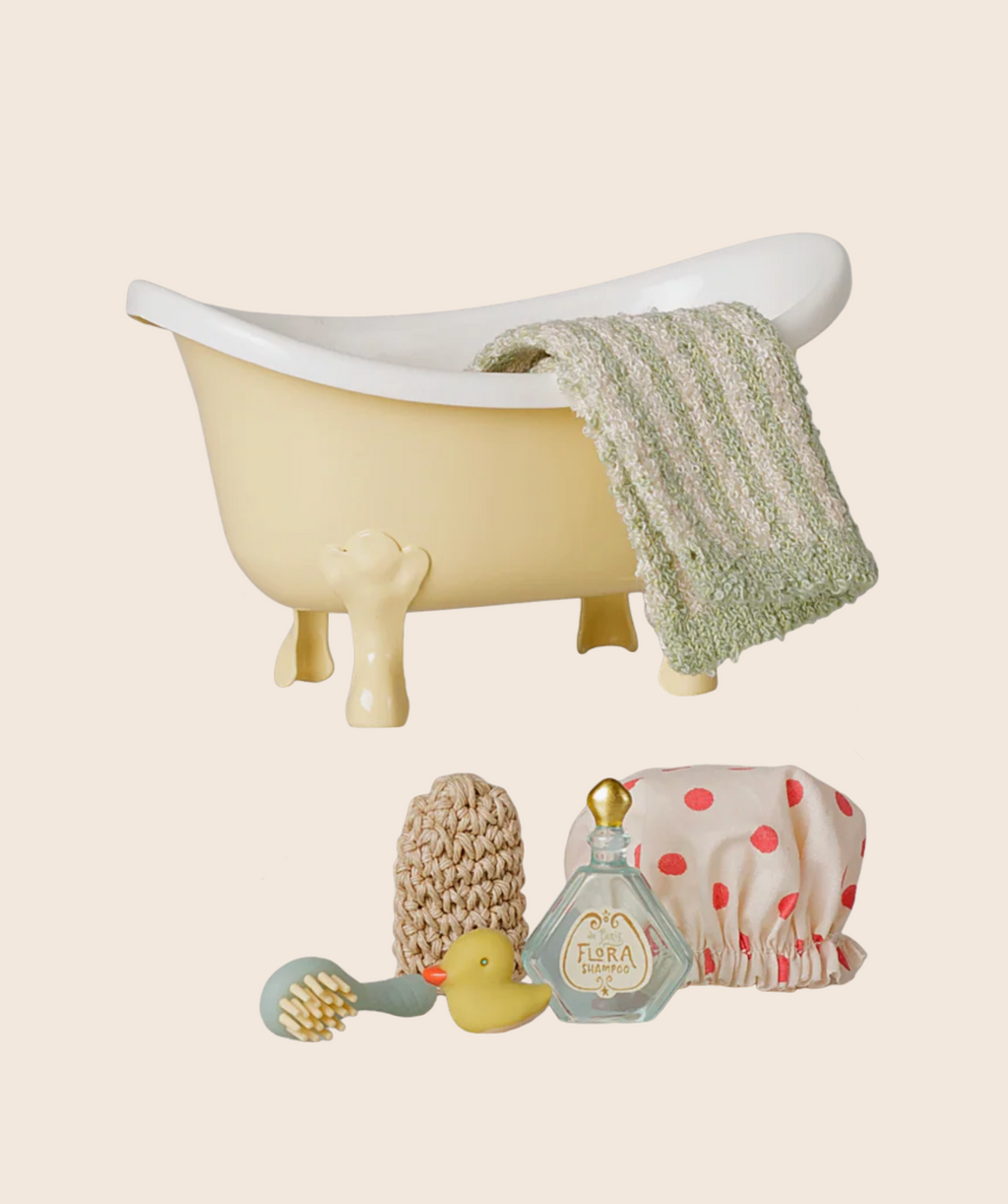 PRE-ORDER: Maileg Bathtub Set, Mouse - Yellow (Estimated Arrival Mid October)