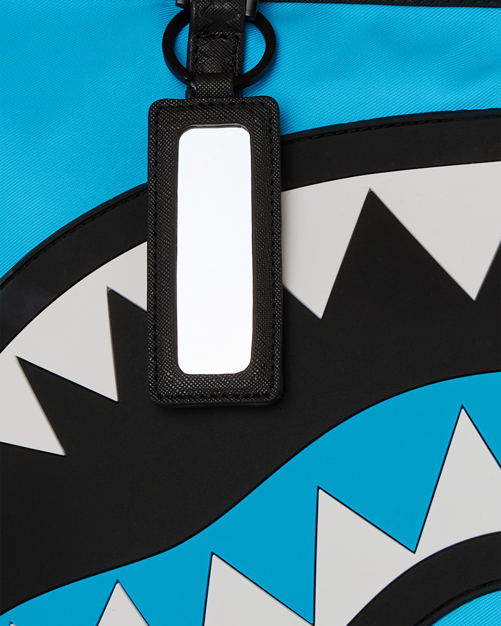 CANDY CLASH SHARK CENTRAL TOTE