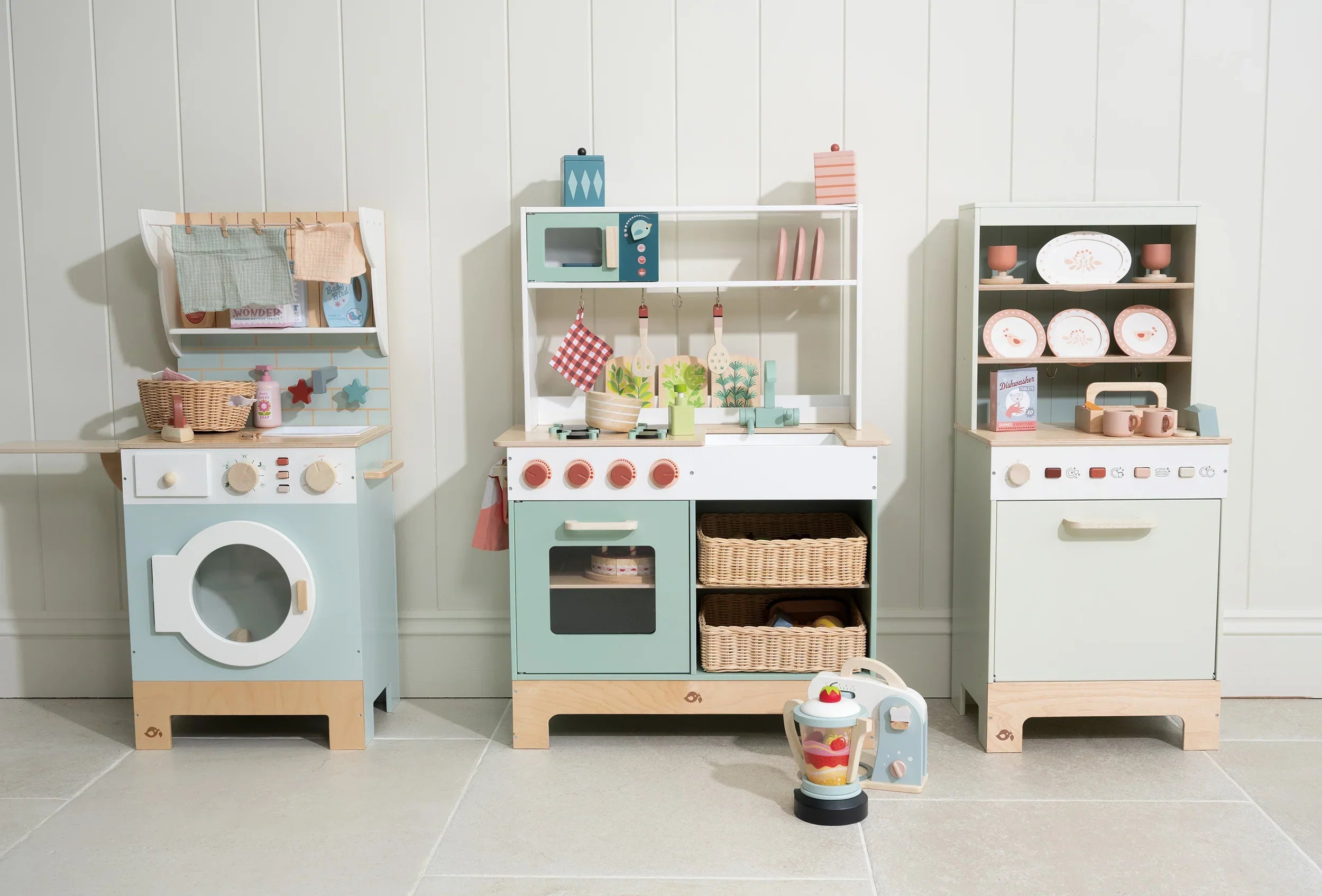 Kitchen Dresser and Dishwasher