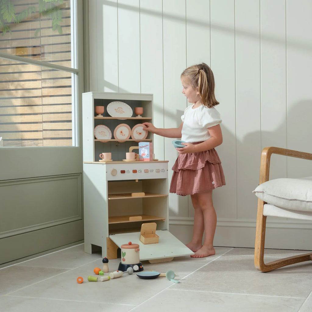 Kitchen Dresser and Dishwasher
