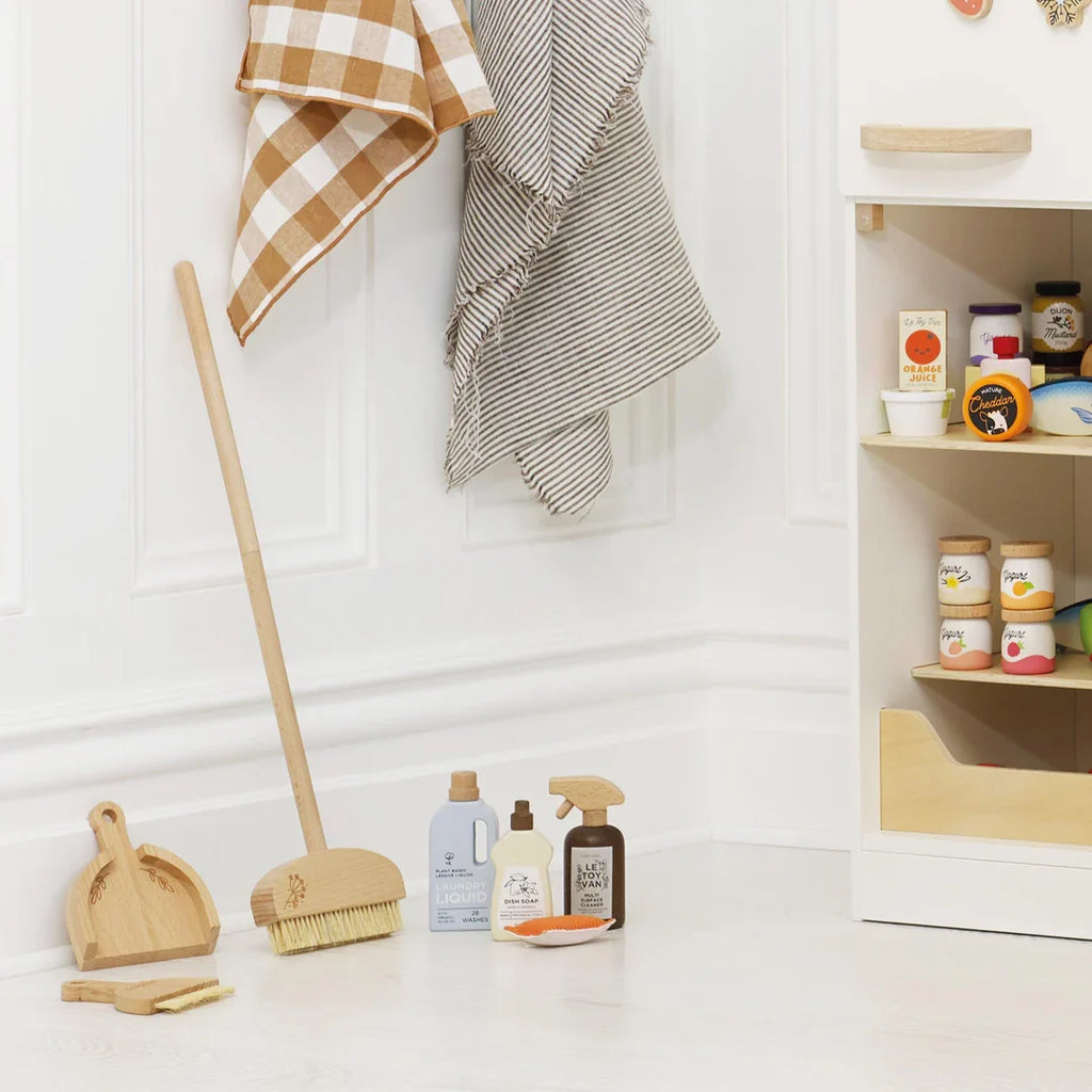 Pretend Play Cleaning Set