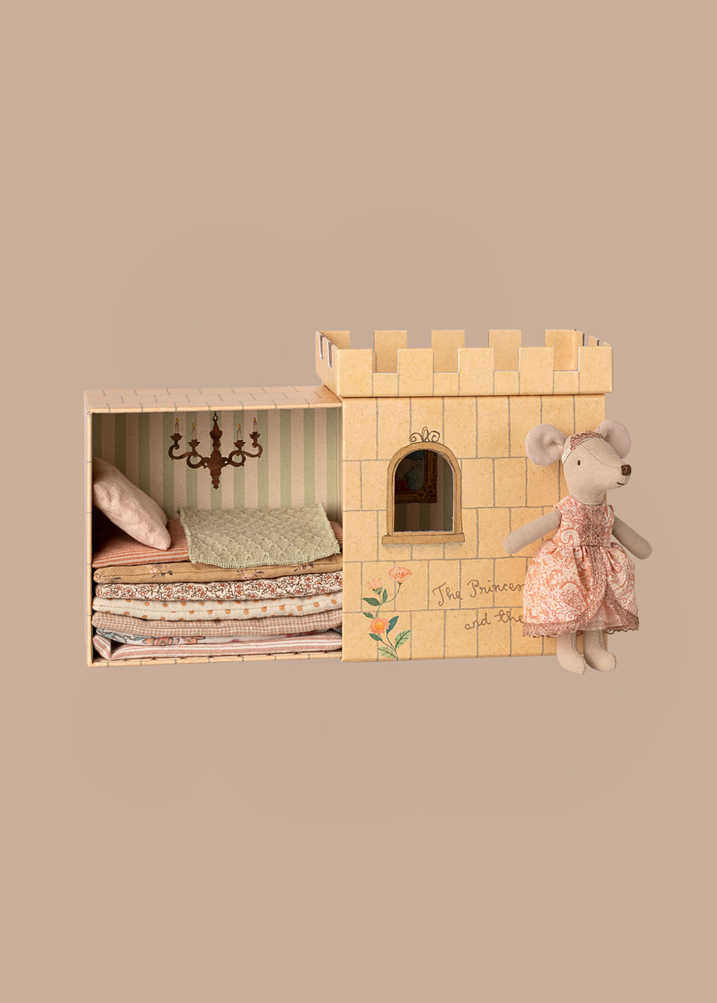 Maileg Princess and The Pea, Big Sister Mouse