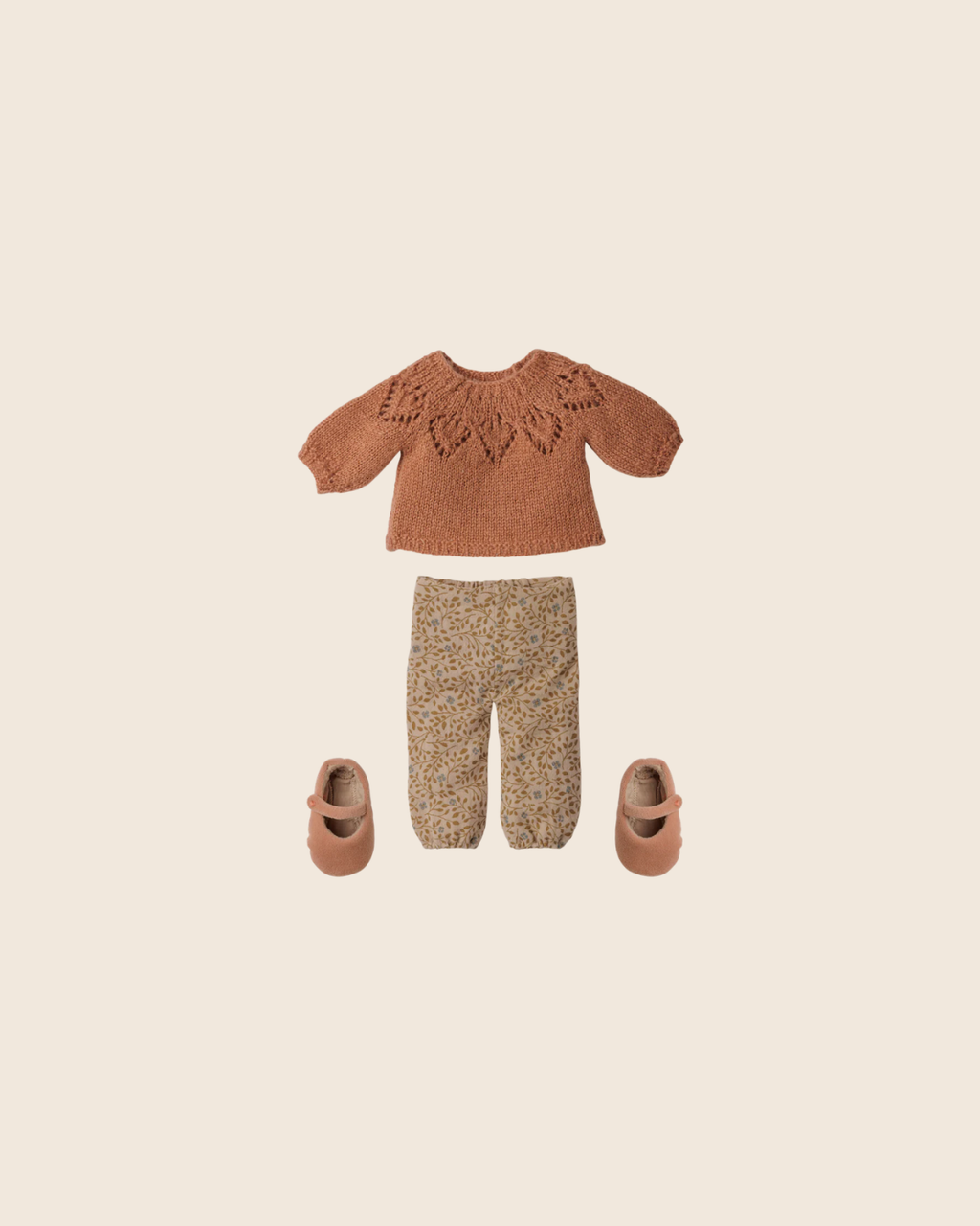 PRE-ORDER: Maileg Pants and Knitted Sweater, Size 3 (Estimated Arrival Early November)