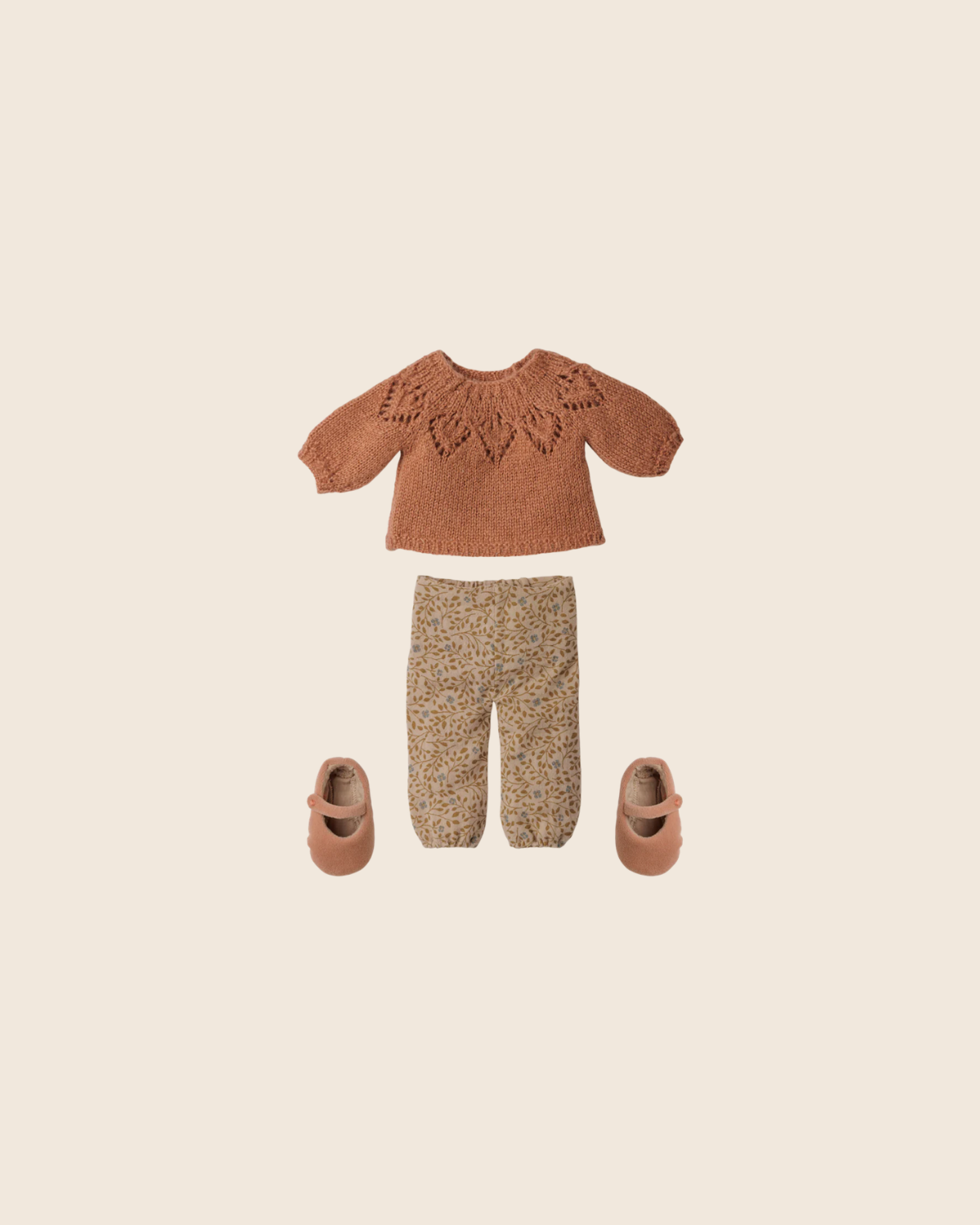 PRE-ORDER: Maileg Pants and Knitted Sweater, Size 3 (Estimated Arrival Early November)