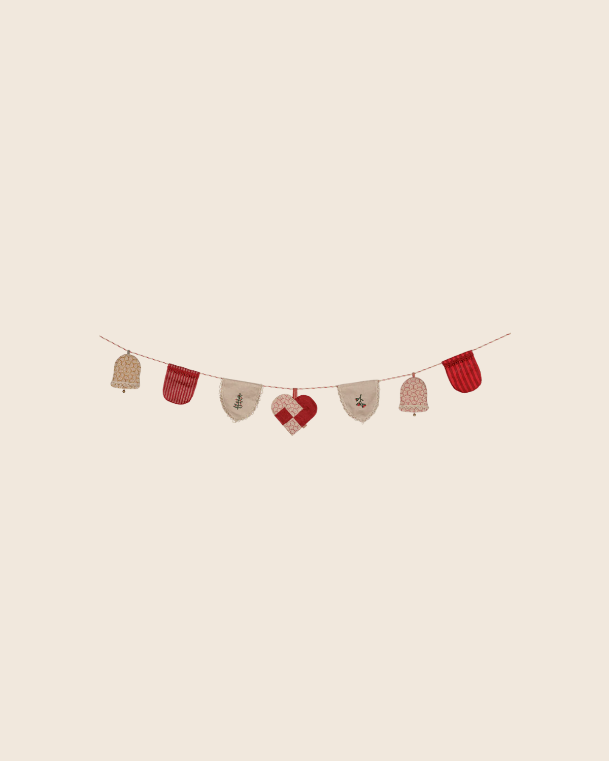PRE-ORDER: Maileg Christmas Garland (Estimated Arrival Mid October)