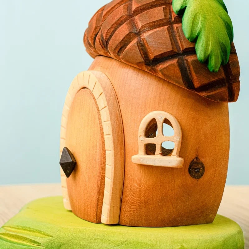 Bumbu Handmade Wooden Acorn House