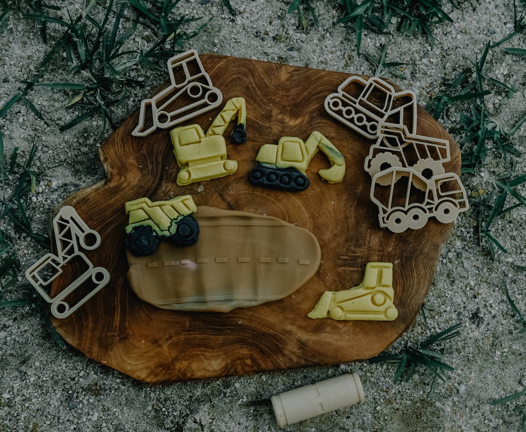 Construction Cutter Set - Eco Playdough Tool