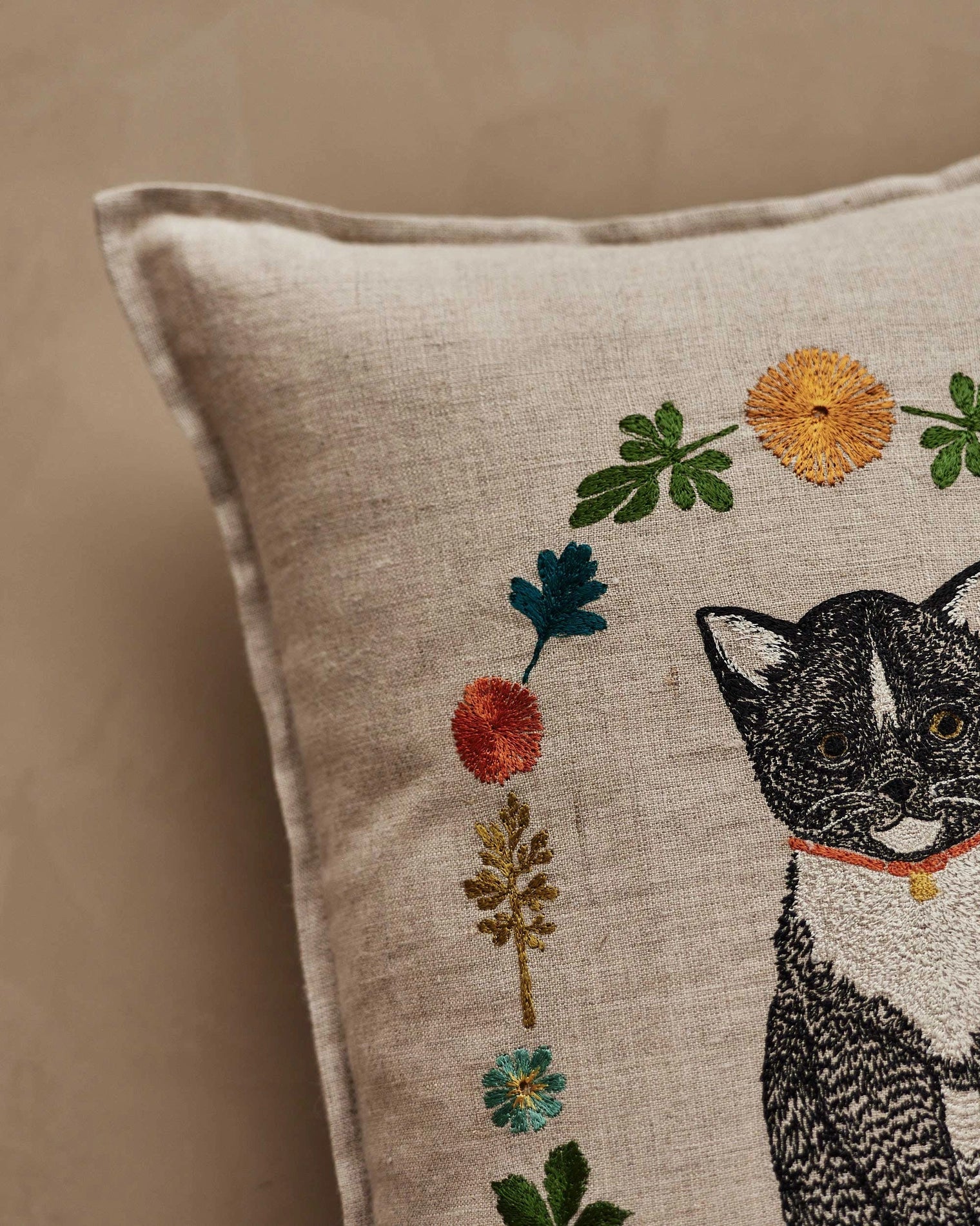 Coral & Tusk Kitten Cameo Pillow