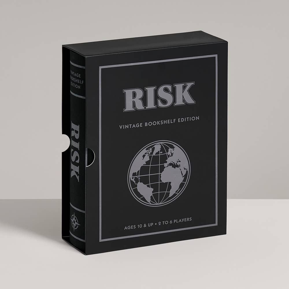 Board Game: Risk Vintage Bookshelf Edition