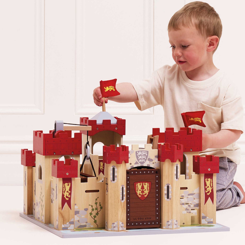 Lionheart Wooden Castle
