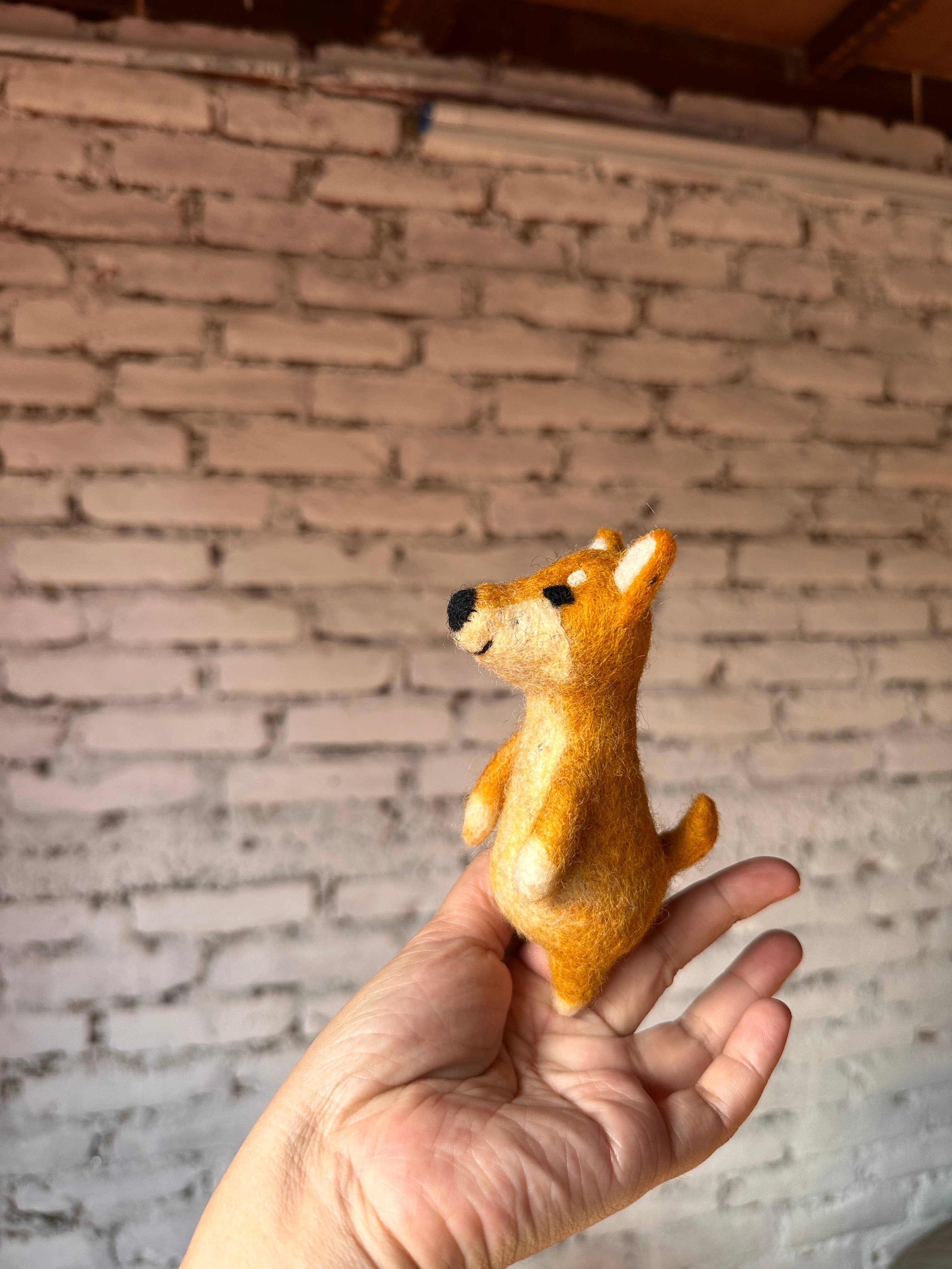 Felt Finger Puppet: Shiba-Inu Dog