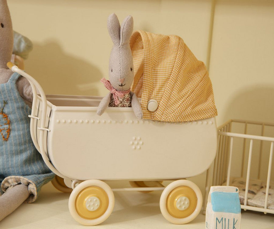 Maileg Micro Pram