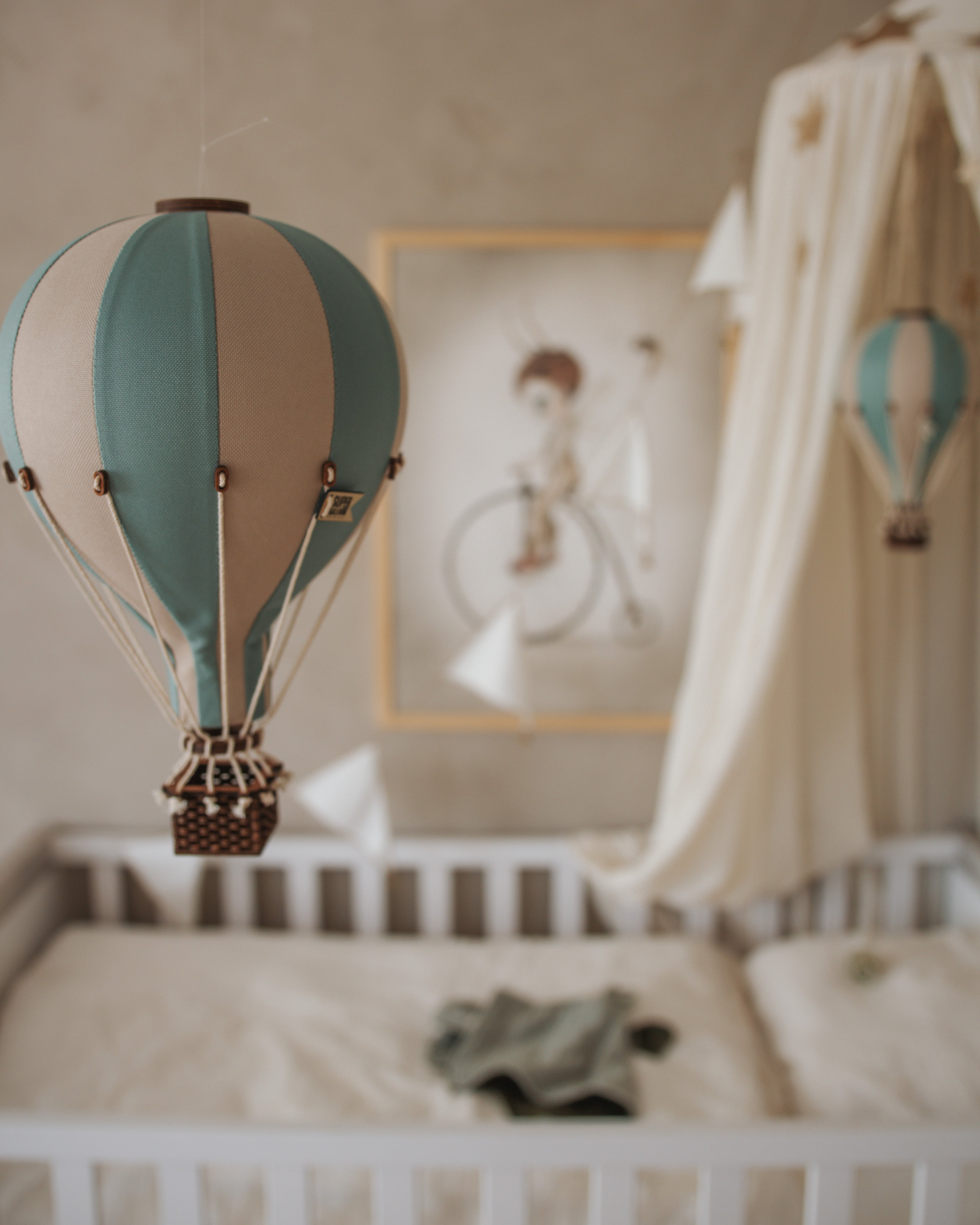 Hot Air Balloon - Pastel Green