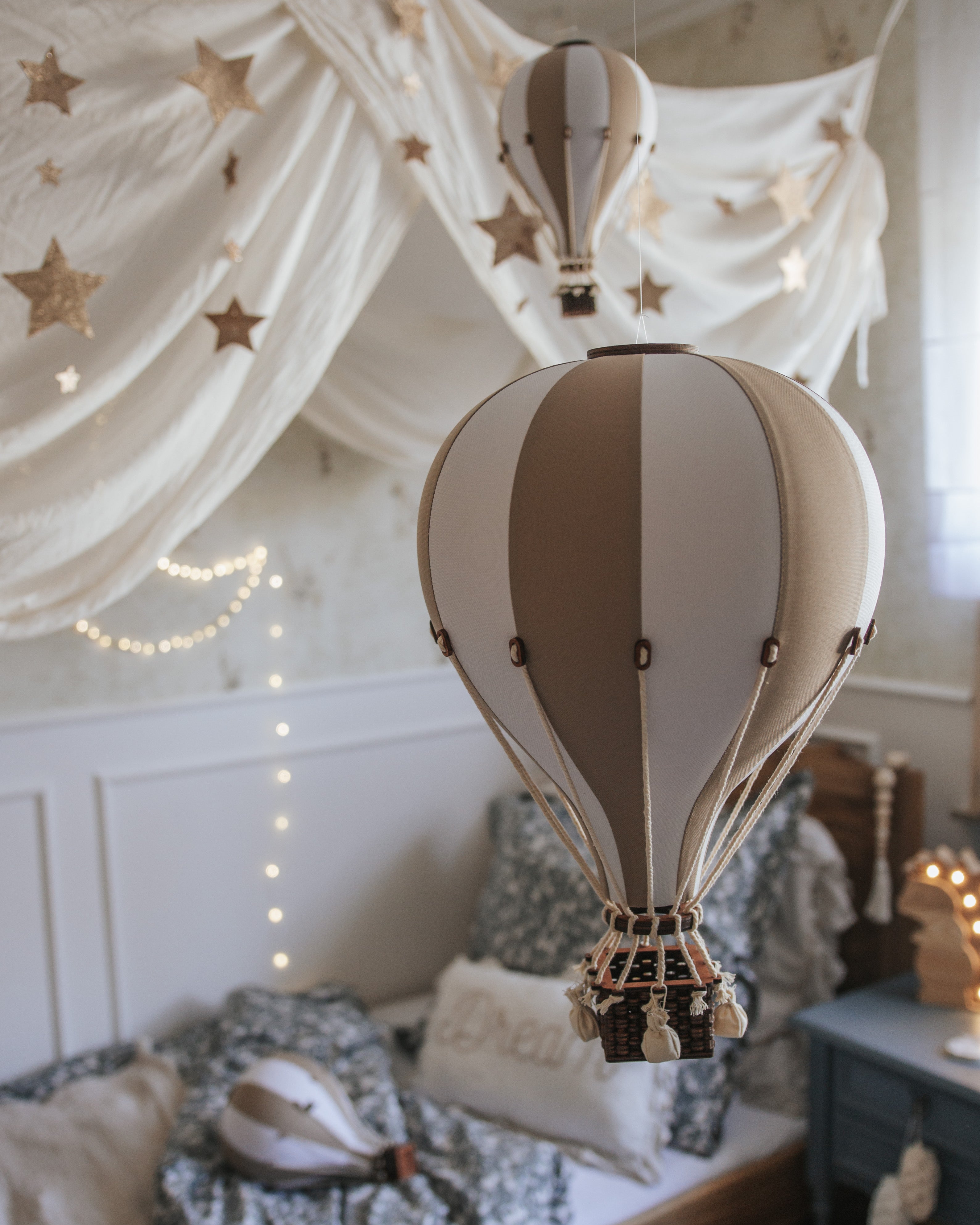 Hot Air Balloon - Gold