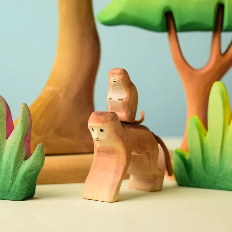 Bumbu Handmade Wooden Monkey Set