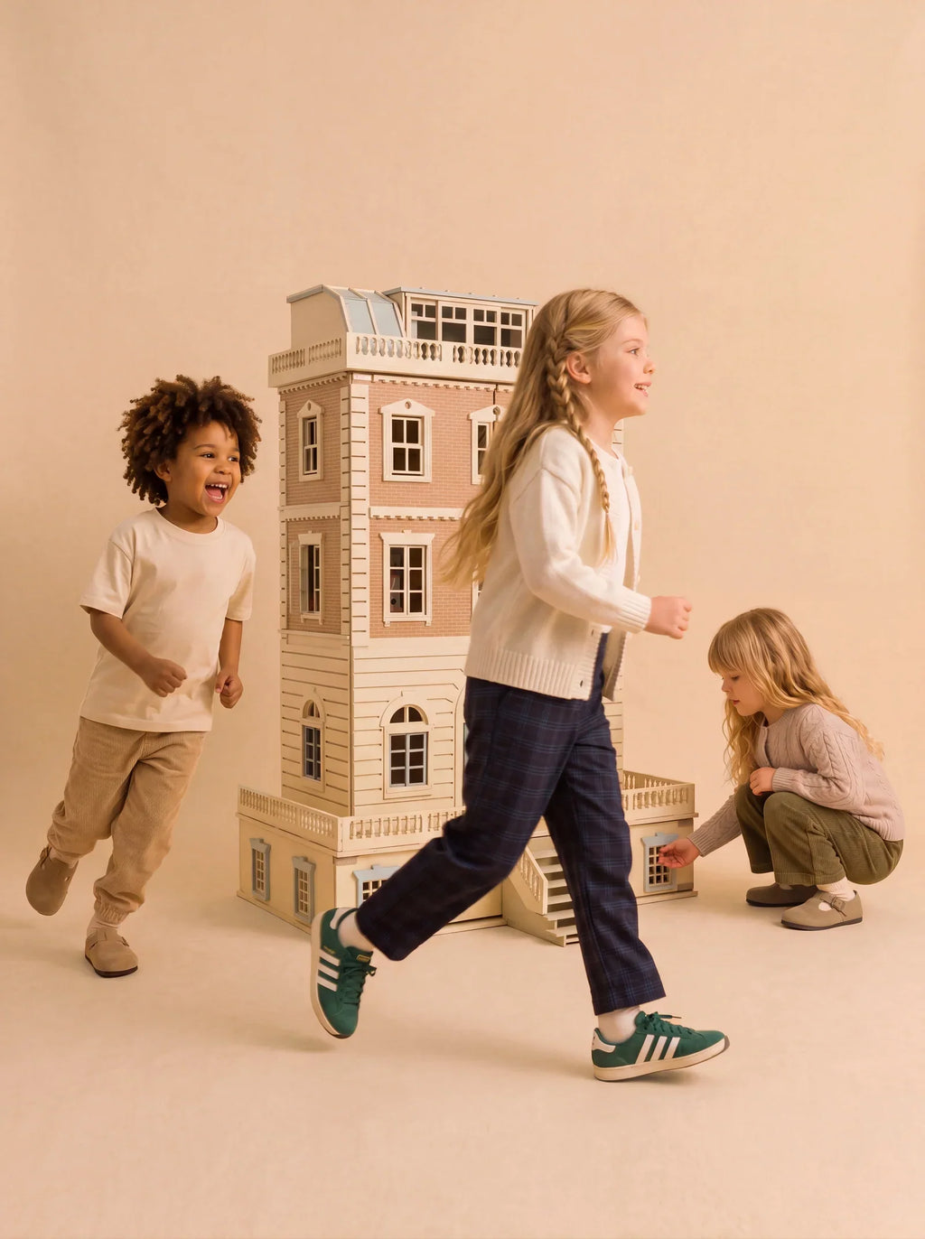 Fully Furnished Dollhouse With Lights, House of New York (ships mid-September)
