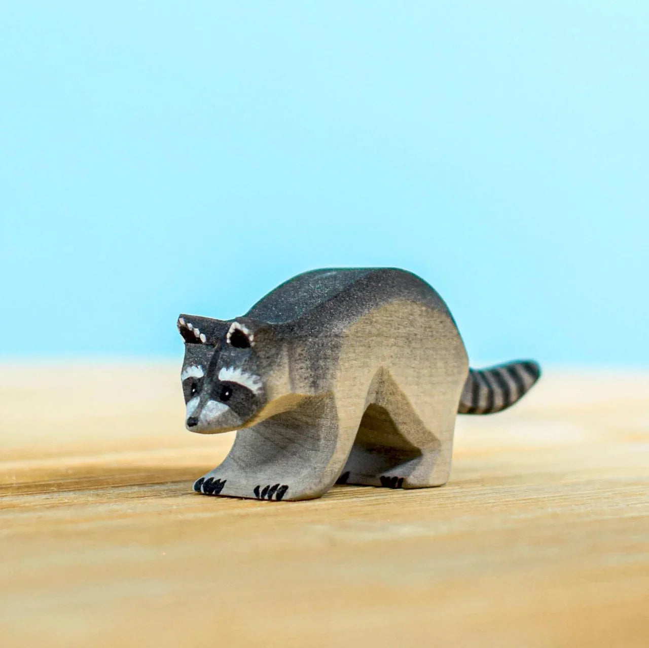 Bumbu Handmade Wooden Raccoon Family With Tree Set