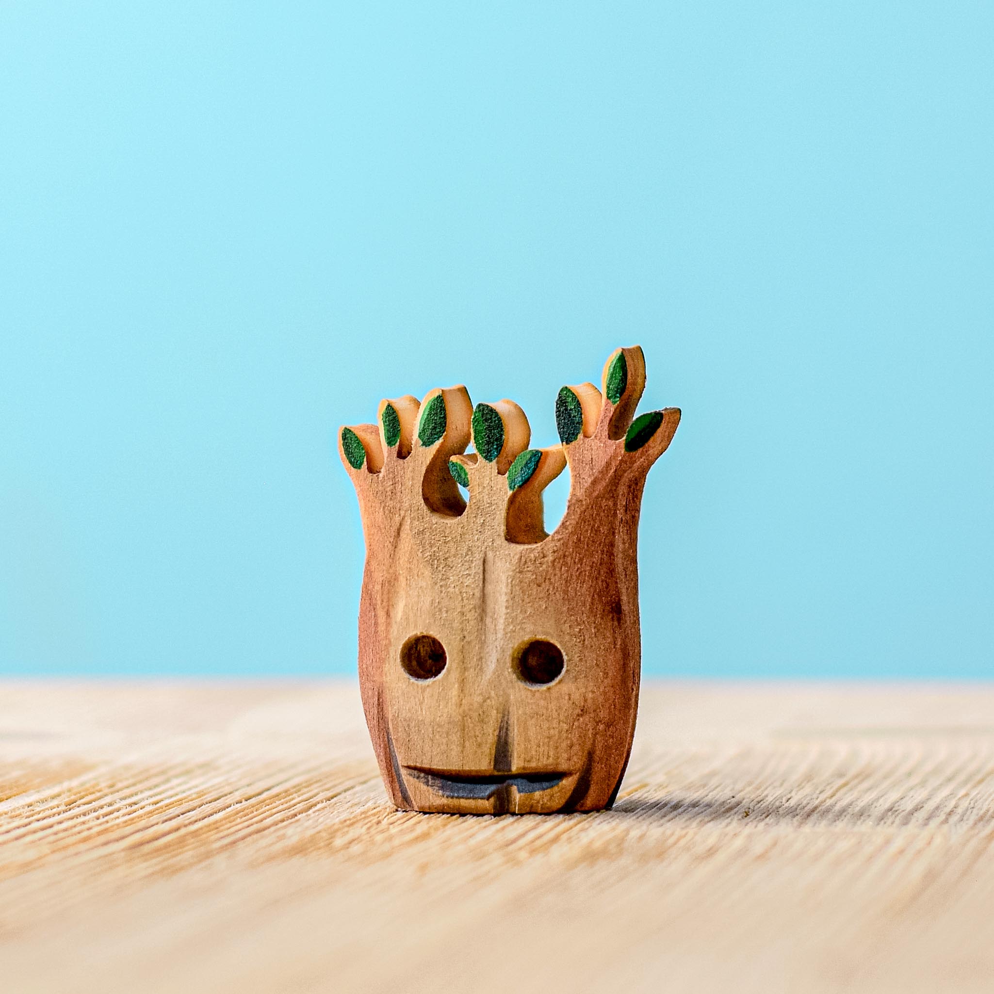 Bumbu Handmade Wooden Halloween Trees With Hanging Bat