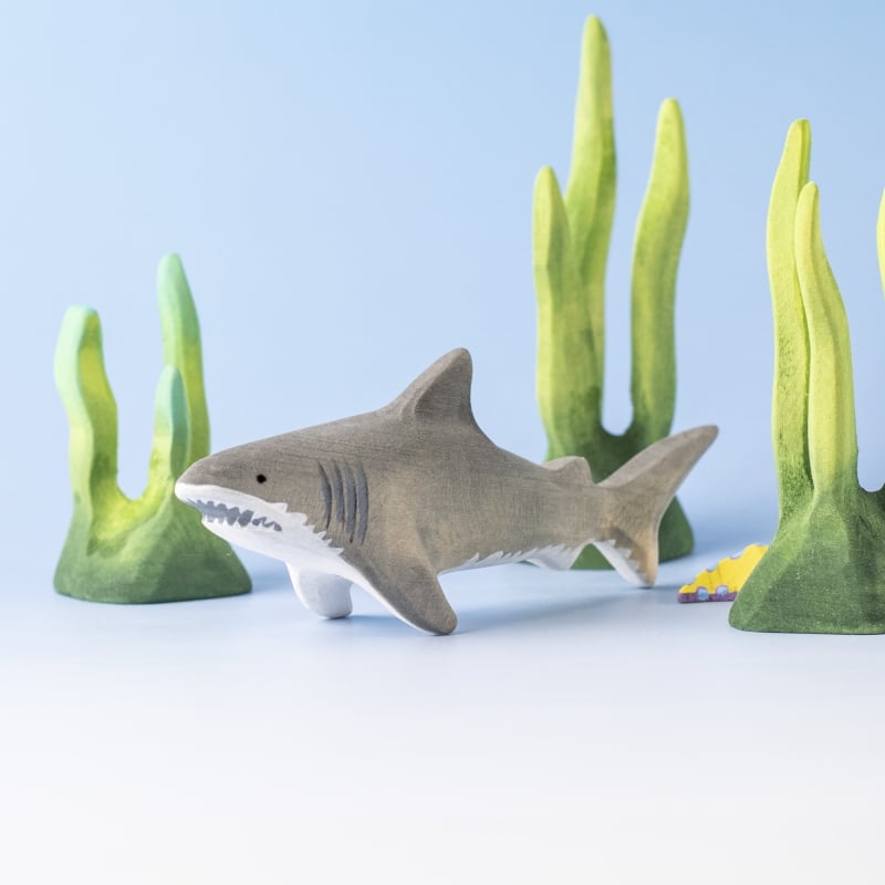 Bumbu Handmade Wooden Shark Family Set