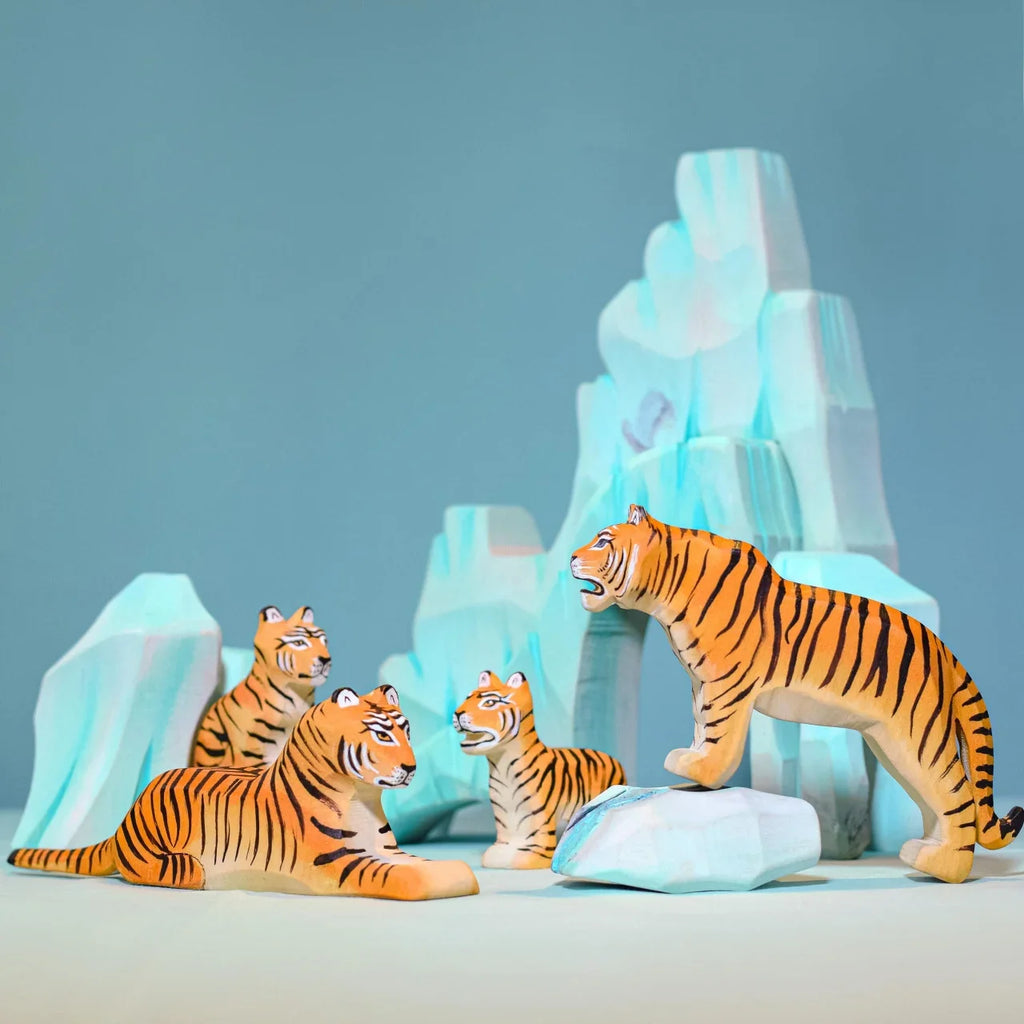 Bumbu Handmade Wooden Tiger Set