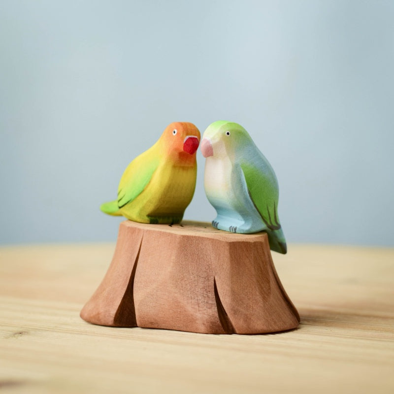 Bumbu Handmade Wooden Tree Stump and Lovebirds Set