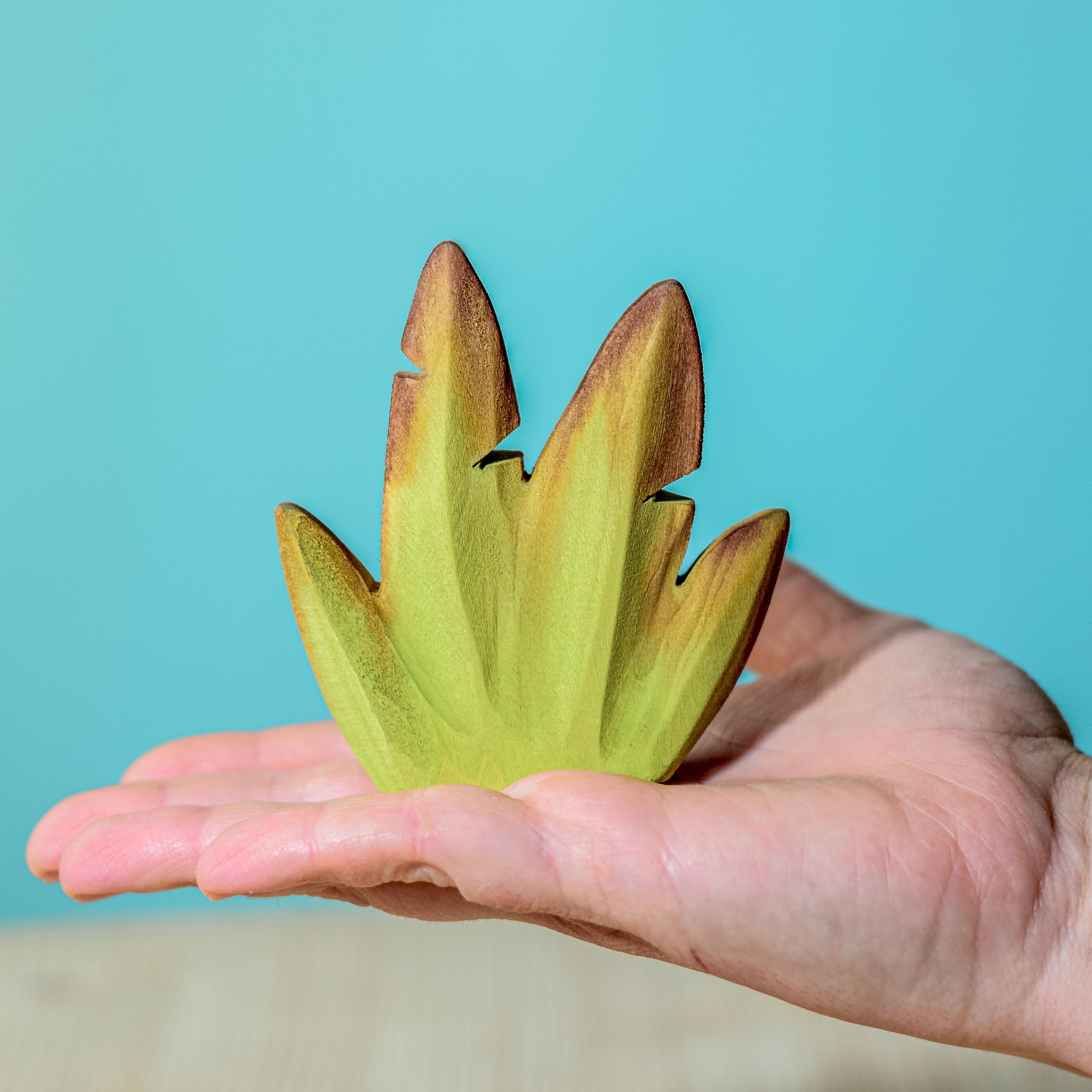 Bumbu Handmade Wooden Banana Bush