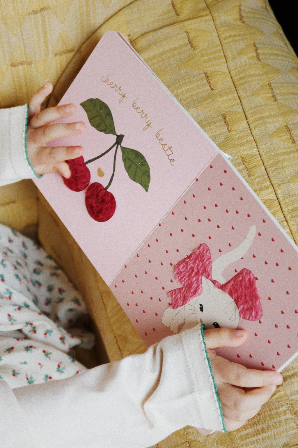 Konges Sloejd Touch and Feel Book - Unicorn